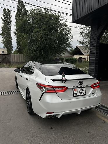 Toyota: Toyota Camry: 2018 г., Автомат, Бензин, Седан — 10