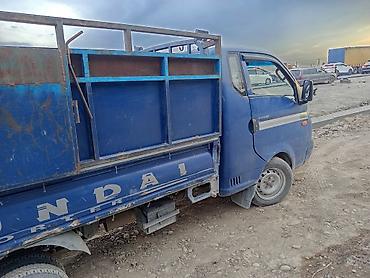 грузовой авто: Hyundai Porter II, малотоннажный бортовой грузовик. - Кабина — 6