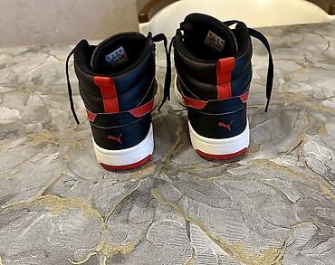 bot kar: Puma yüksək boğazlı idman ayaqqabısı - Brend: Puma - Model: High-top — 2