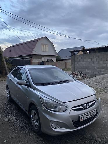 солярис хетчбек: Hyundai Solaris: 2011 г., 1.4 л, Механика, Бензин, Седан — 2