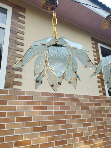 listlər: Çılçıraq, 1 lampa, Xrustal