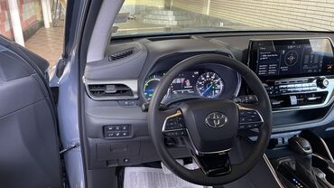 Toyota: Toyota Highlander: 2020 г., 2.5 л, Гибрид, Кроссовер — 10