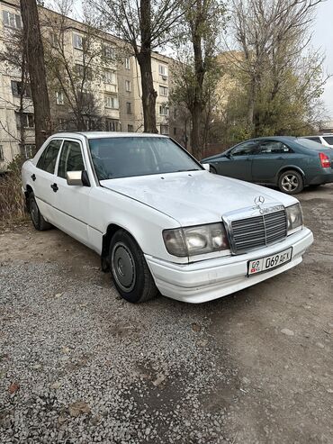 головка лабо: Mercedes-Benz 220: 1989 г., 2.2 л, Механика, Бензин, Седан