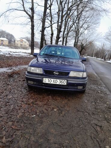 tecili avtomobil satanlar: Opel Vectra: 1.7 l | 1995 il | 155000 km Sedan