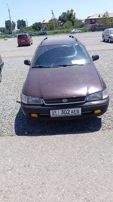 машина жалалабат: Toyota Carina: 1997 г., 1.6 л, Механика, Бензин, Универсал