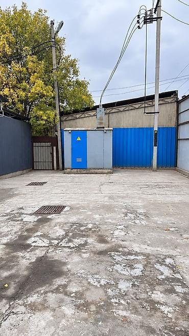 участки в байтике: 799 м², С парковкой — 2