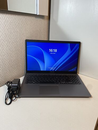 стильный ноутбук: Ноутбук, Asus, 8 ГБ ОЗУ, Б/у, Для работы, учебы, память SSD