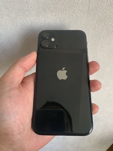 Apple iPhone: IPhone 11, Б/у, 128 ГБ, Черный, Защитное стекло, Чехол, 77 %