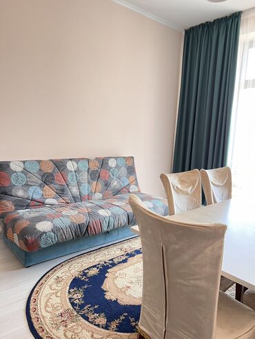 малазийская мебель бишкек: Диван-кровать, цвет - Голубой, Б/у