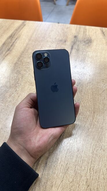 зарядка от ноутбука: IPhone 12 Pro, Б/у, 256 ГБ, Blue Titanium, 82 %