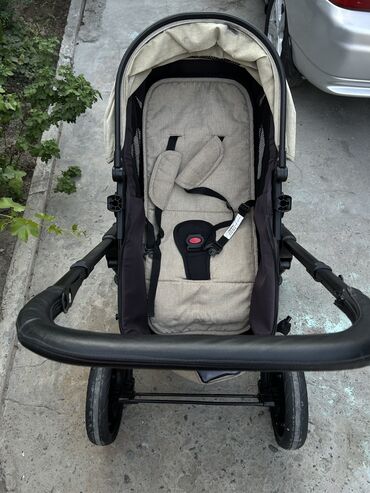 Araba-beşiklər: Uşaq arabası qırıq sökük yoxdur az işlənibdir beşiyinin istiqaməti — 7