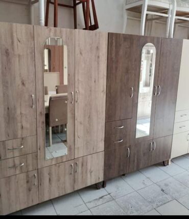 Dolablar: Açılan, 3 qapılı Düz dolab, Qarderob, paltar dolabı -da lalafo.az — 45 Dolablar: Açılan, 3 qapılı Düz dolab, Qarderob, paltar dolabı — 45