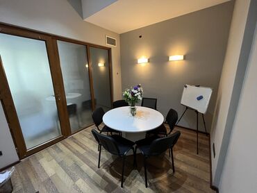 office for rent: 28 May metrosunun 2-ci çıxışına yaxın,30 m² Əla Təmirli Əşyalı Ofisin