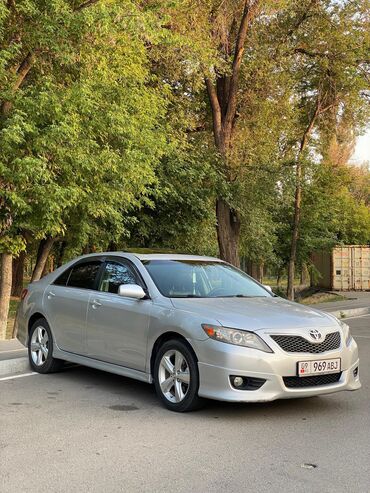 руль мерседесе: Toyota Camry: 2010 г., 2.5 л, Автомат, Бензин, Седан