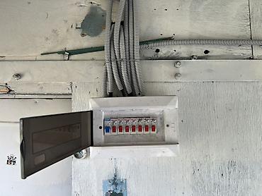 Вагоны: Продается вагончик на колесном шасси Состояние отличное — 12