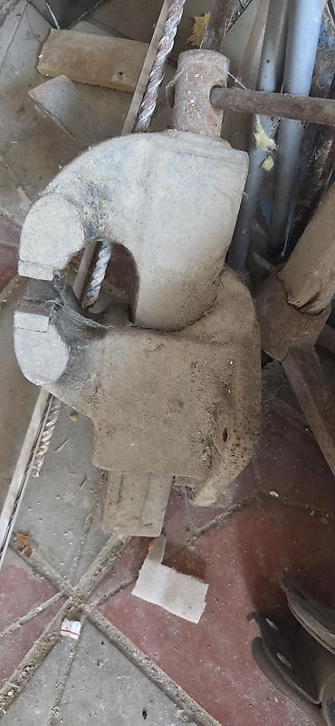 iş alətləri: Ağır tip dəzgah mengeni (sənaye tipli) - Material: tam tökmə — 2