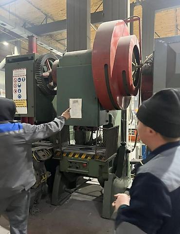 Кромкооблицовочные станки: Оборудование at lalafo.kg — 4 Кромкооблицовочные станки: Оборудование — 4