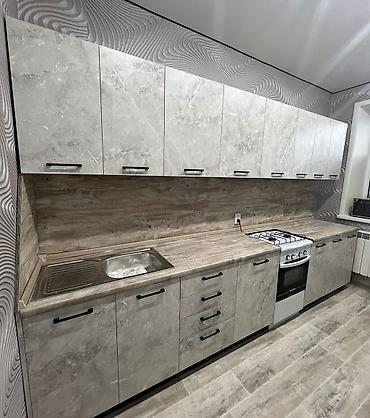 Sifarişlə mətbəx mebeli: Sifarişlə mətbəx dəsti, Özü çəkən petlələr, Mat laminat, Kredit yoxdur, Pulsuz çatdırılma — 21