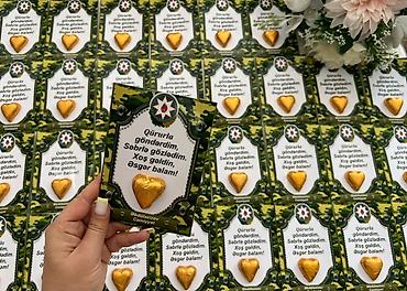 ad gunu paltarlari: Fərdi hərbi temalı şokolad dəsti - Məhsul: Kamuflyaj dizaynlı fərdi — 1
