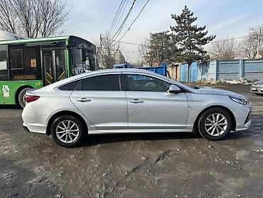 Hyundai: Hyundai Sonata: 2021 г., 2 л, Автомат, Газ, Седан — 2
