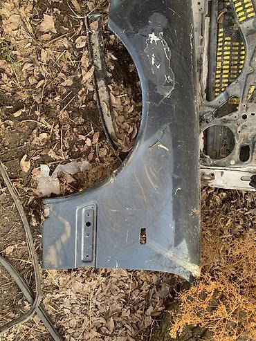 Крылья и комплектующие: Крыло Переднее левое Mercedes-Benz, Б/у — 4