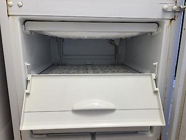 fridge: Холодильник Atlant, Б/у, Двухкамерный — 7
