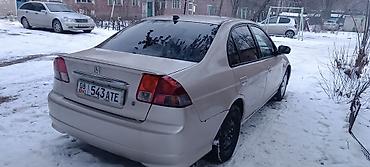 Honda: Honda Civic: 2004 г., 1.7 л, Механика, Бензин, Седан at lalafo.kg — 6 Honda: Honda Civic: 2004 г., 1.7 л, Механика, Бензин, Седан — 6