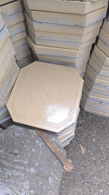 Бордюры: Бордюр, Бесплатная доставка, Гарантия, Бесплатный выезд at lalafo.kg — 14 Бордюры: Бордюр, Бесплатная доставка, Гарантия, Бесплатный выезд — 14