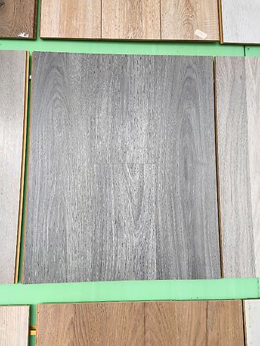dosəmə laminat: Boz palıd teksturalı laminat döşəmə paneli - Rəng və üslub: Soyuq — 1
