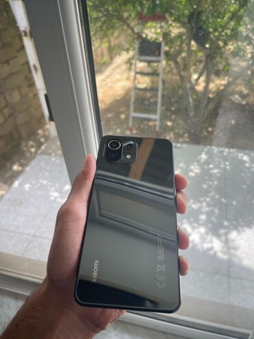 Xiaomi: Xiaomi Mi 11 Lite, 128 GB, rəng - Gümüşü