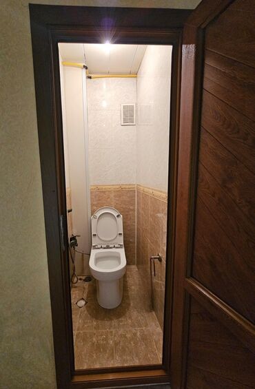 Otaqların uzunmüddətli kirayəsi: ŞEXSI MENZILLDIR .Şeherin Esas Merkez yerlerinden biri Olan 9 zu -da lalafo.az — 16 Otaqların uzunmüddətli kirayəsi: ŞEXSI MENZILLDIR .Şeherin Esas Merkez yerlerinden biri Olan 9 zu — 16