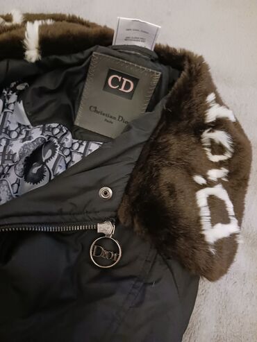 teget zimska jakna: Dior, M (EU 38), L (EU 40), Jednobojni, Sa postavom