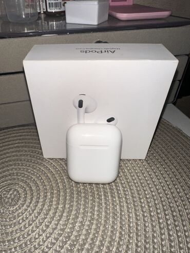 Mikrofonlar: İşlənmiş Simsiz (Bluetooth) Qulaqcıqlar, Apple, rəng - Ağ