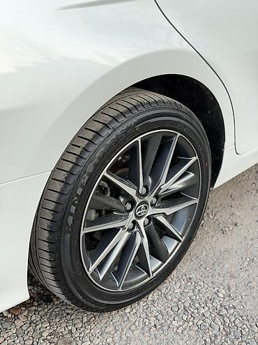 Toyota: Toyota Camry: 2022 г., 2.5 л, Автомат, Бензин, Седан — 8