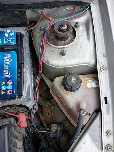 VAZ (LADA): VAZ (LADA) Kalina: 1.6 l | 2008 il Sedan — 10