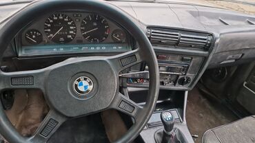 bmw 525 авто: BMW 3 series: 1984 г., 2.3 л, Механика, Бензин, Седан