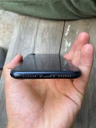 iphone xz: IPhone Xr, Б/у, 64 ГБ, Черный, Чехол, 75 % — 3
