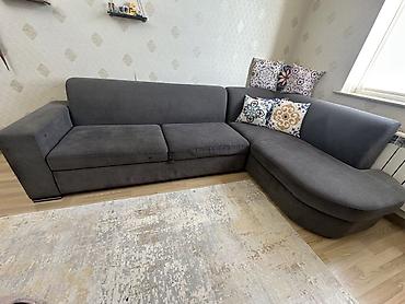 Qonaq otağı üçün rahat L‑şəkilli künc divan - Rəng: tünd boz - Forma