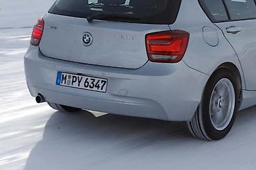 b6 2626: BRANIK ZA BMW SERIJA 1 OD 2011. DO 2015. GOD — 2