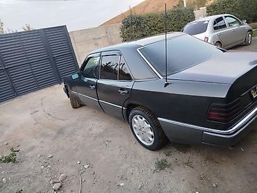Продажа авто: Mercedes-Benz W124: 1992 г., 2.3 л, Механика, Бензин, Седан — 3