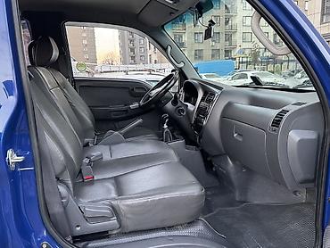 гегант бортовой: Продается Kia Bongo 3 дубль кабина Синий цвет, удобная машина для — 9