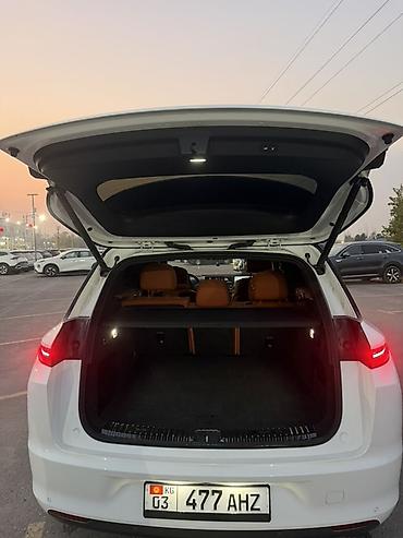 li 9 max: Lixiang L7: 2023 г., 1.5 л, Автомат, Гибрид, Кроссовер — 5