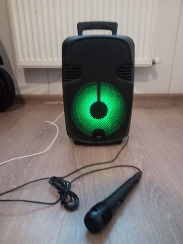 Səs gücləndiriciləri: Yeni Kolonka, Növ - Bluetooth, rəng - Qara