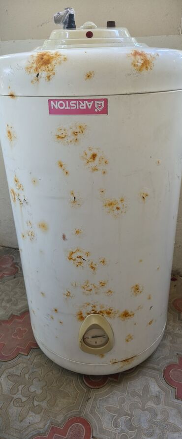 Ütülər və buxarlayıcılar: Ariston 100 l, İşlənmiş, Kredit yoxdur, Ünvandan götürmə