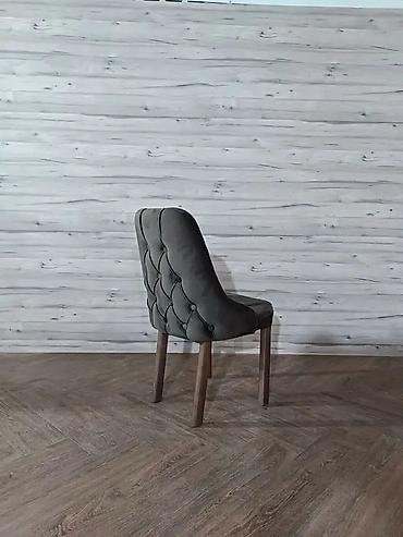 Stolice: Tapacirane stolice za trpezariju – elegantan dizajn i udobno sedenje — 7