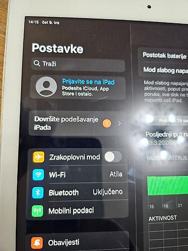 Apple: Apple iPad 9.7” sa Touch ID Ipad 5 generacija baterija odlicn a sa sim — 16