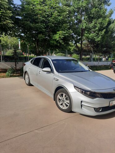 kia k5 2015: Продается автомобиль Kia k5 серебристого цвета. 10750$ Автомобиль 2016