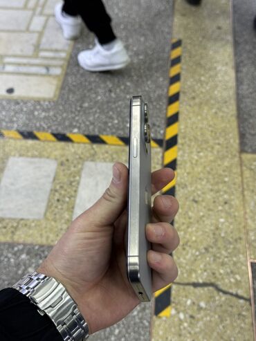Apple iPhone: IPhone 16 Pro Max, Б/у, 256 ГБ, Natural Titanium, Зарядное устройство, Защитное стекло, Кабель, 100 % — 11