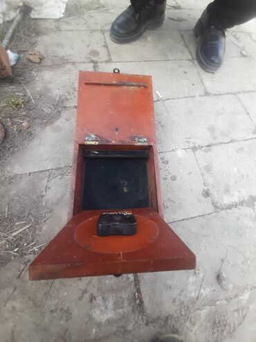 das: Masaüstü saatlar, Elektron, Saniyə əqrəbi