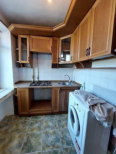 55 yas is ilanlari: Bakı, Yasamal, 2 otaqlı, Köhnə tikili, m. Elmlər Akademiyası, 55 kv. m — 6